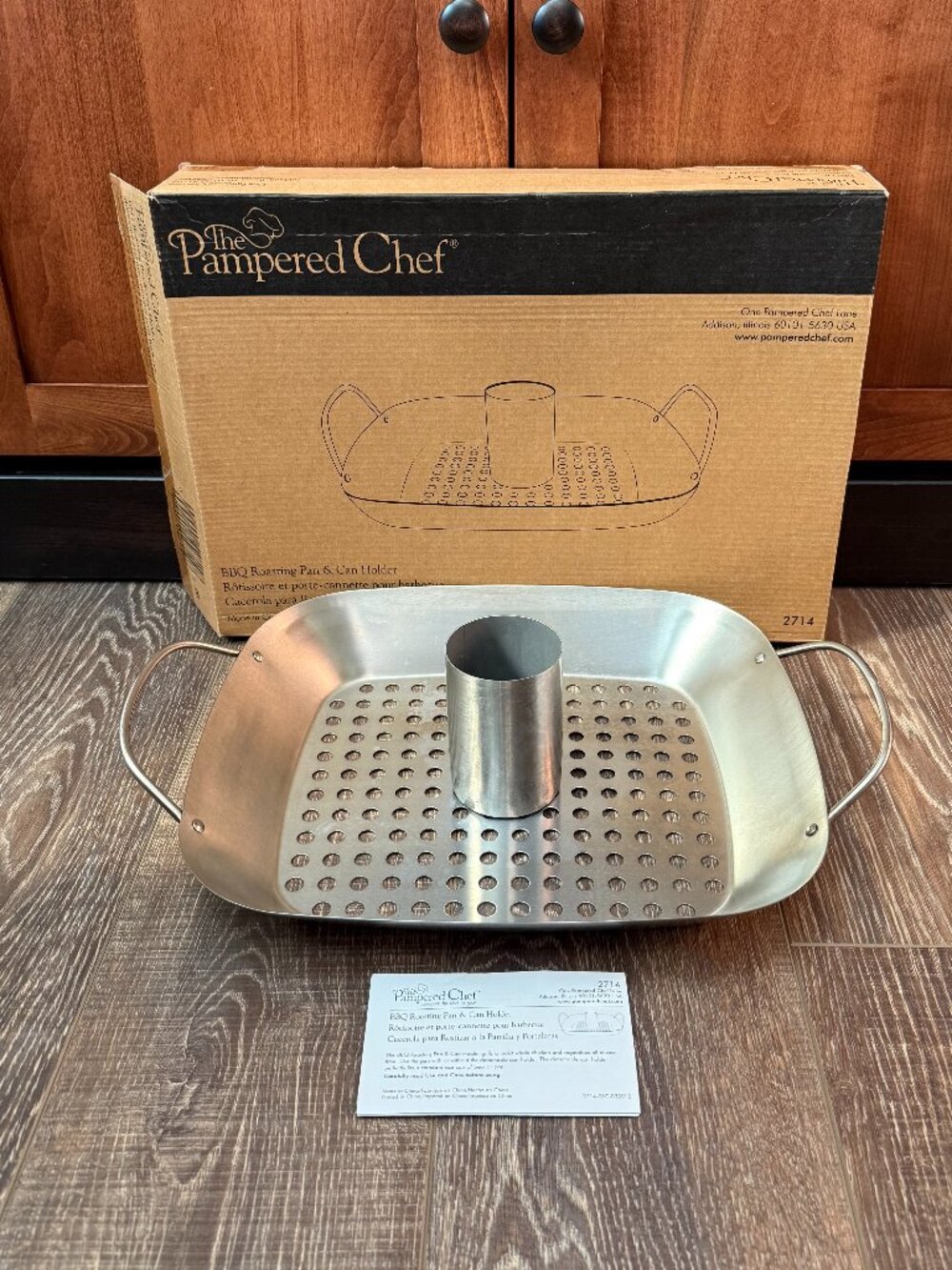 Pampered Chef BBQ Roasting Pan & Can Holder